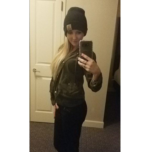 (everyone calls me Mo ๐) - Picture 3 of 7